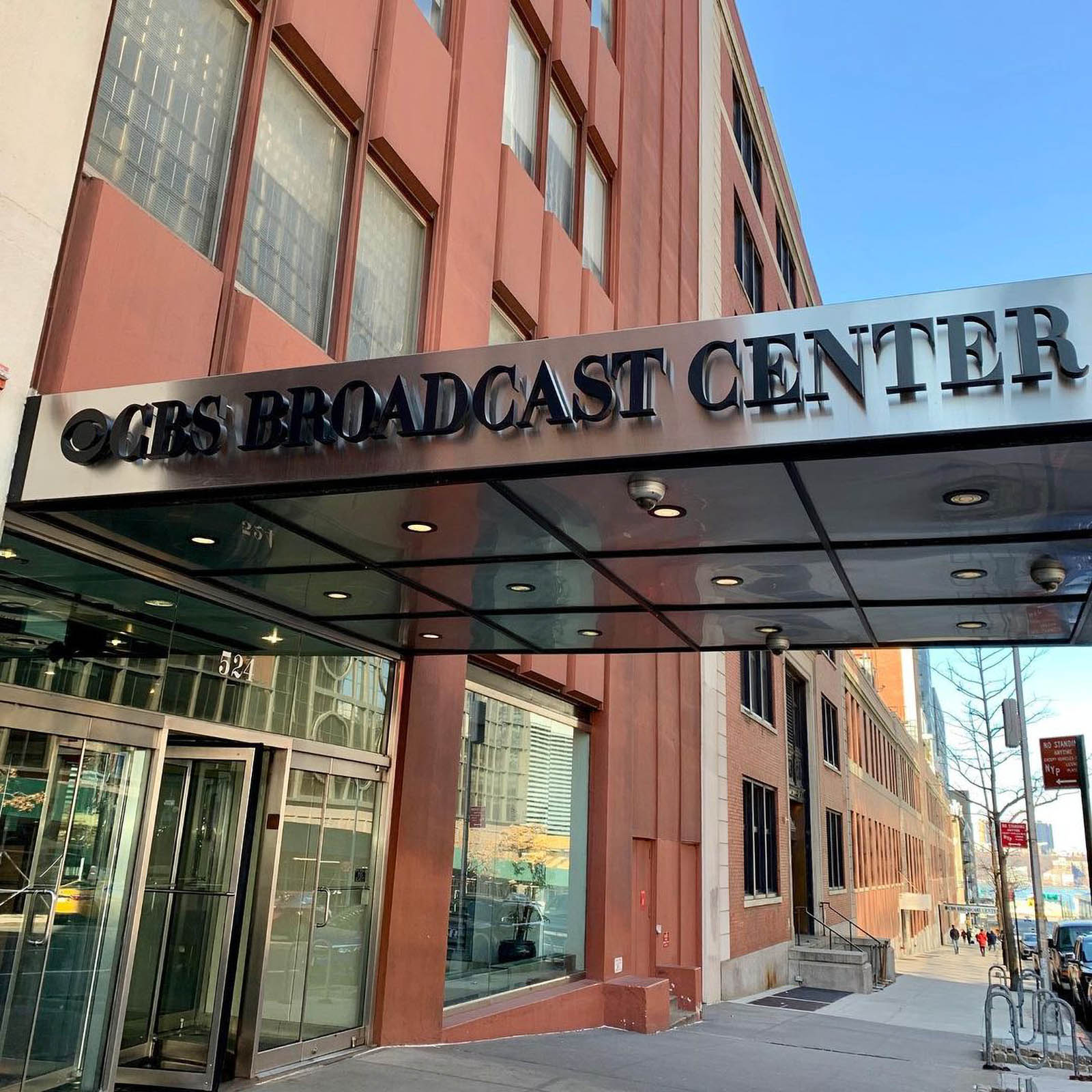 CBS NY live coverage studios