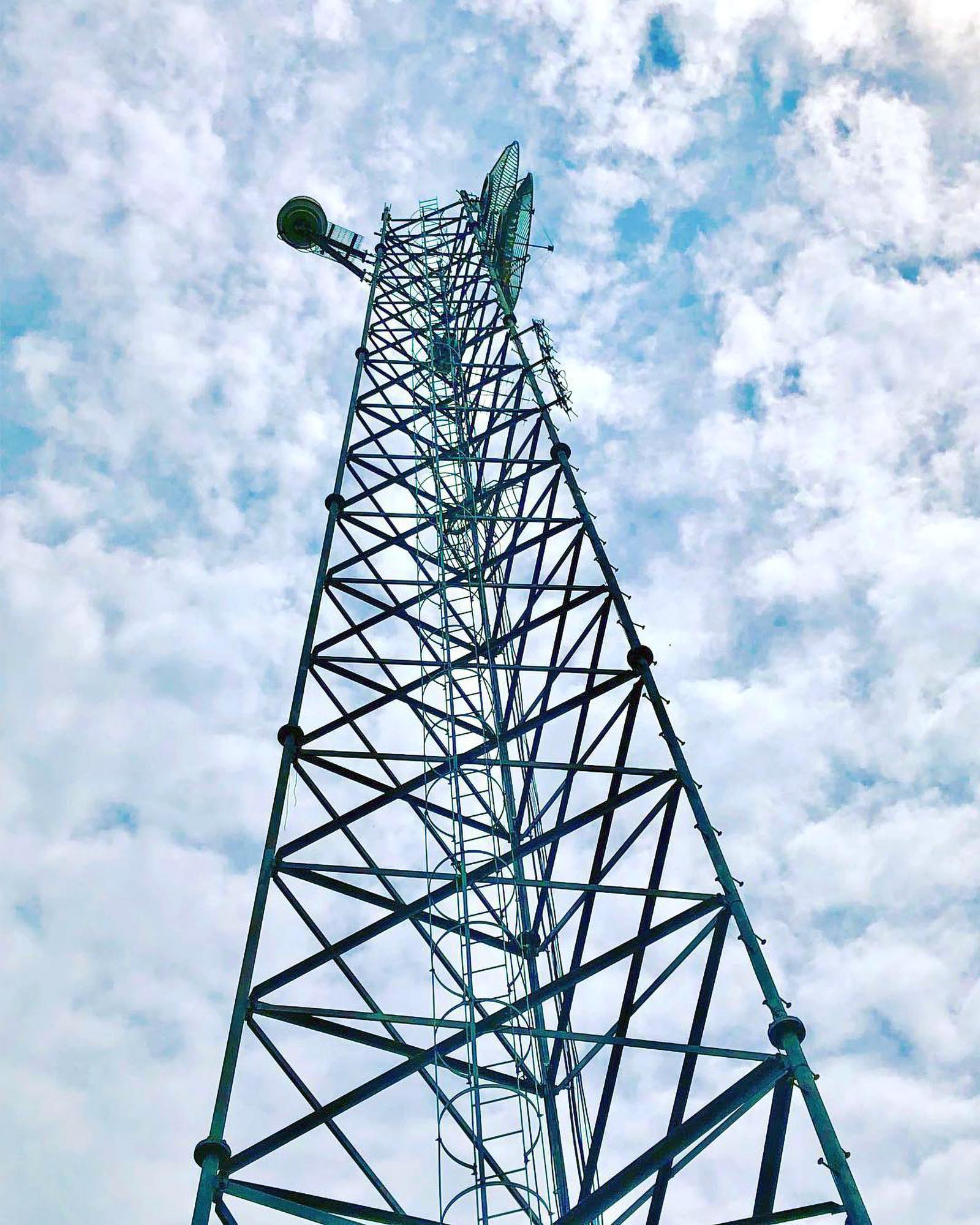 WPMI 15 News broadcasting tower